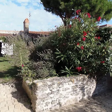 Maison Traditionnelle De Pecheur *