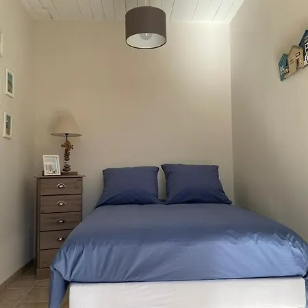 Maison Traditionnelle De Pecheur Île dʼAix